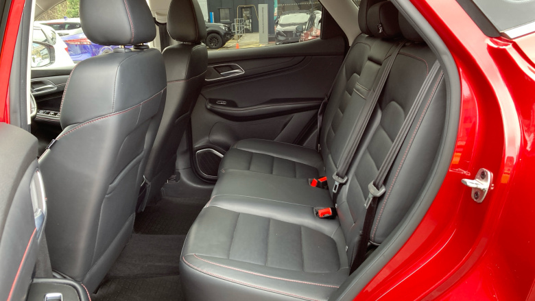 MG Hs 1.5 T-GDI PHEV Excite 5dr Auto Hatchback